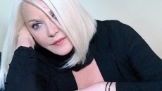 Η Ρούλα Κορομηλά ξεσπά για τον θάνατο του εικονολήπτη στην Καλαμάτα