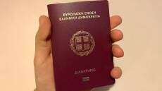 Θεοδωρικάκος: «Αυξάνεται στα 10 χρόνια η διάρκεια των ελληνικών διαβατηρίων»