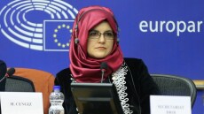 Υπόθεση Κασόγκι: «Θέλω να προάγω τις αξίες του», λέει η αρραβωνιαστικιά του 