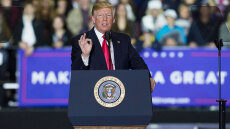 ΗΠΑ: Κατατέθηκε η έκθεση Μιούλερ για τη ρωσική εμπλοκή στις αμερικανικές εκλογές