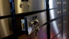 «Face control» και στις τραπεζικές θυρίδες για το «κυνήγι» των φόρων