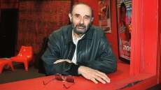 Έφυγε από τη ζωή ο σκηνοθέτης του «Singing in the Rain» Στάνλεϊ Ντόνεν