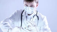 Η βελόνα που βρίσκει το στόχο με απόλυτη ακρίβεια