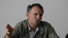 Ο πολιτικός κόσμος αποχαιρετά τον Γιάννη Μπεχράκη