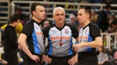 Basket League: Αποχή οι Έλληνες διαιτητές, αν σφυρίξουν ξένοι
