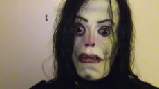 Jacko όπως... Momo: Τρομαχτικά meme και βίντεο για τον Μάικλ Τζάκσον πλημμυρίζουν το διαδίκτυο