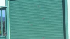 Κρήτη: Άγνωστοι «γάζωσαν» κλειστή επιχείρηση στην Κίσαμο