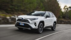 Έρχονται Toyota με... σήματα Suzuki