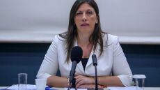 Κωνσταντοπούλου για Μυρσίνη Λοΐζου: Αντιπροσωπεύει πλήρως το «υπόδειγμα» του ΣΥΡΙΖΑ