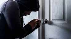 Χανιά: Ξάφρισε το δωμάτιο δυο τουριστριών στην Γεωργιούπολη