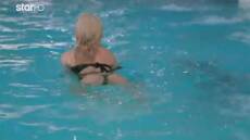 MasteChef: Η «καυτή» Ασημίνα έβαλε μαγιό και έγινε του... Survivor!