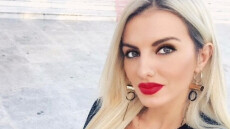 Η Ασημίνα Ουστάλλι του MasterChef έβαλε το μαγιό της 