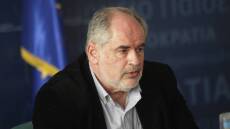 Υποτροφία στον γιο του υπουργού Φωτάκη: Είναι νόμιμο είναι όμως ηθικό; 