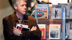 Ο Μπιλ Κλίντον, το «Κάμα Σούτρα» και η τυχαία συνάντηση με τηλεπαρουσιάστρια