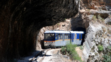 Διακοπτό - Καλάβρυτα: Κλειστή η σιδηροδρομική γραμμή λόγω καθίζησης