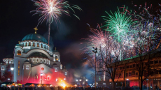 Χριστός Ανέστη! Χρόνια πολλά από το protothema.gr!