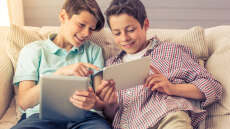 Διαδίκτυο: Οκτώ επικίνδυνες συμπεριφορές των παιδιών