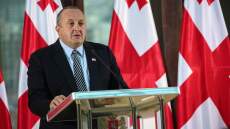 Πρώην πρόεδρος της Γεωργίας το «γύρισε» στο Airbnb