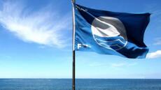 Γαλάζιες σημαίες 2019: Αυτές είναι οι πιο καθαρές παραλίες για φέτος