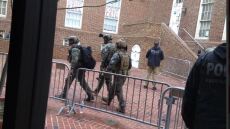 Ουάσινγκτον: Έφοδος στην πρεσβεία της Βενεζουέλας - Τέσσερις συλλήψεις 