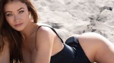 Βρετανίδα που έκανε σεξ σε ριάλιτι καταγγέλλει: Οι παραγωγοί μας φέρονταν σαν να γυρίζαμε πορνό