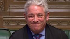 Βρετανία: Ο Τζον Μπέρκοου παραμένει πρόεδρος της Βουλής και... εξοργίζει τους ευρωσκεπτικιστές