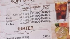 Tο εστιατόριο στη Ρόδο απαντά για τον λογαριασμό των 82 ευρώ για 8 αναψυκτικά: Δεν είμαστε παράνομοι