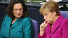 Οι Γερμανοί «επιμένουν» στον μεγάλο συνασπισμό της Μέρκελ μέχρι τη λήξη της θητείας