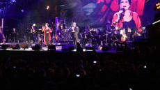 Summer Nostos Festival: Εντυπωσιακή «πρεμιέρα» με Πρωτοψάλτη, Brian Eno, και σόου πυροτεχνημάτων