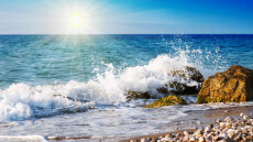 Ο καιρός σήμερα: Ισχυροί άνεμοι και 35άρια  - Σε ποιες περιοχές είναι υψηλός ο κίνδυνος πυρκαγιάς