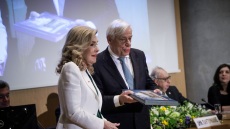 Παυλόπουλος: «Κάστρο» ανθρωπισμού και αλληλεγγύης το έργο του συλλόγου «Ελπίδα»