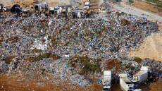 ΧΥΤΑ Φυλής: Προβλήματα στην αποκομιδή σκουπιδιών μετά τη χθεσινή πυρκαγιά 