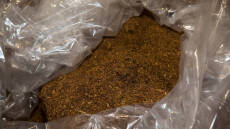 Κομοτηνή: Έπιασαν λαθρέμπορους καπνικών ειδών με πολύ χρήμα