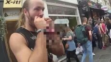 Πρόστιμο σε δύο άνδρες που κατανάλωσαν... ωμούς σκίουρους σε βίγκαν αγορά του Λονδίνου