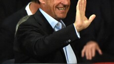 «Τα πάθη»: Το νέο βιβλίο του Σαρκοζί που σπάει ταμεία - Καρφιά στους πολιτικούς και ερωτικές στιγμές