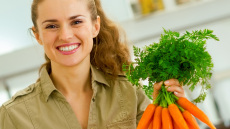 Αντιγήρανση: Αυτή είναι η βιταμίνη της ομορφιάς και της δυνατής άμυνας