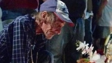 Ο σύζυγος γυναίκας - θύματος του Ελ Πάσο καλεί, δημόσια, κόσμο στην κηδεία