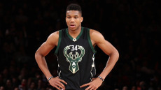 Αντετοκούνμπο: Έκανε εξωδικαστικό συμβιβασμό για το «Greek Freak»