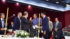 Τρίπολη: «Επεισοδιακή» η ορκωμοσία Νίκα για την Περιφέρεια Πελοποννήσου