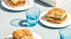 Φτιάχνουμε το πιο απολαυστικό παραδοσιακό παστίτσιο 