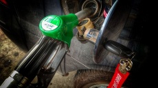 Πειραιάς: Συνελήφθη ο υπεύθυνος πρατηρίου που εντοπίστηκε με νοθευμένα καύσιμα