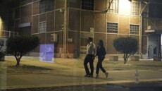 Χέρι-χέρι Τσίπρας και Μπαζιάνα για επίσκεψη σε εκθέσεις τέχνης στη Θεσσαλονίκη