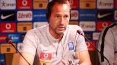 Ο Φαν'τ Σιπ θέλει στην Εθνική τον γιο του Κορνίλιους Σιρχάουζ