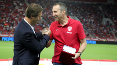 Super League 1: Βράβευσε τον Μπλατ η ΠΑΕ Ολυμπιακός