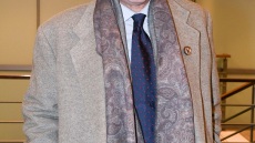 «Καφέ της Χαράς»: Ο Χάρης Ρώμας... ευγνωμονεί το «Λόγω Τιμής» που απέτυχε 