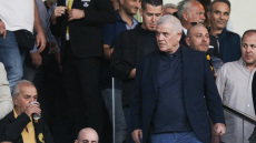 AEK: Διαμαρτυρίες από Μελισσανίδη-Παπαδόπουλο σε Κλόσνερ στα αποδυτήρια