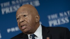 ΗΠΑ: Έφυγε από τη ζωή ο βουλευτής των Δημοκρατικών Ελάιζα Κάμινγκς