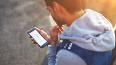 Ο παράγοντας που επιταχύνει τη γήρανση – Μπορείτε να τον αποφύγετε;