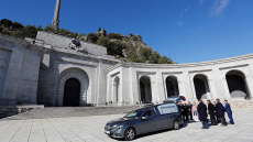 Ιστορική ημέρα για την Ισπανία: Ολοκληρώθηκε η εκταφή του δικτάτορα Φράνκο