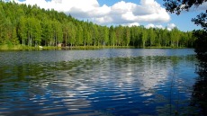 Φινλανδία: Θέρετρο θα χρεώνει τη διαμονή με βάση «το αποτύπωμα άνθρακα»